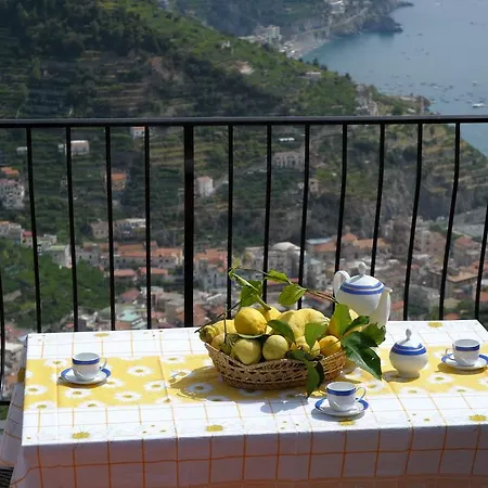 Casa Rossa Ραβέλλο