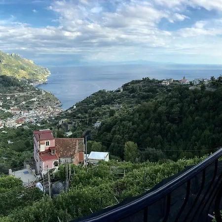Casa Rossa رافيلّو
