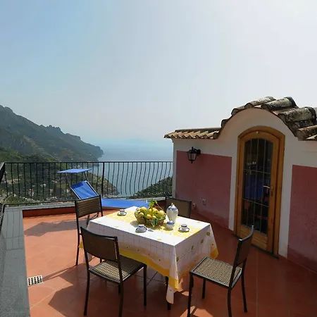 Casa Rossa شقة رافيلّو